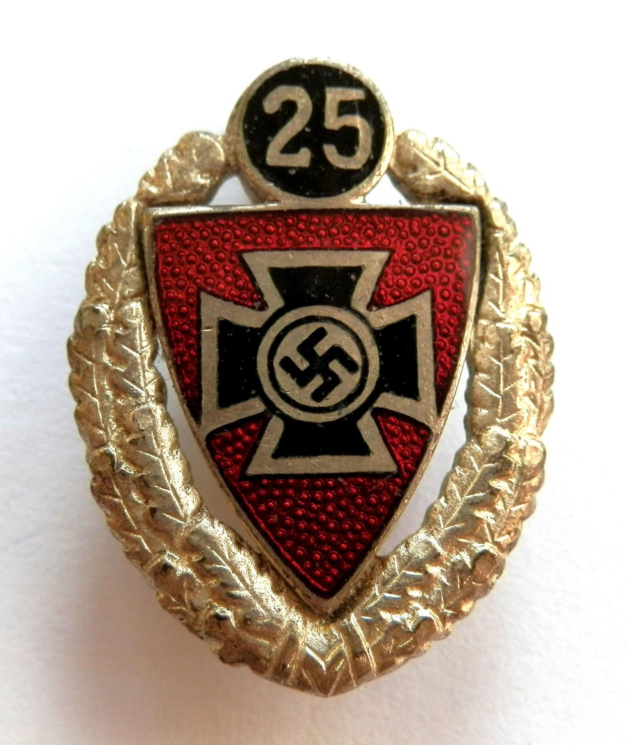 N.S.R.K.B. 25 Years Old Comrades Badge