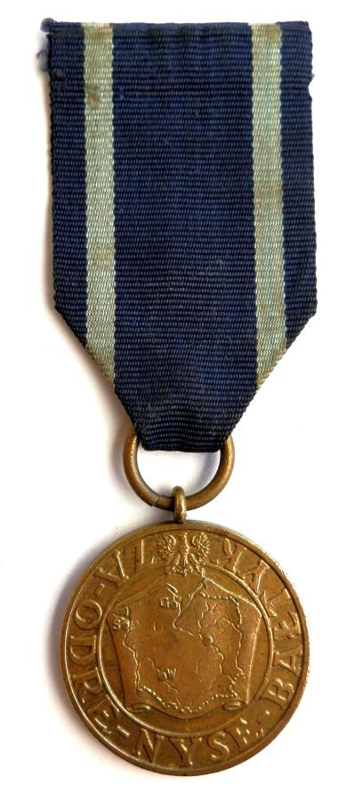 Poland WWII Baltic Medal, 'Odre Nyse Baltyk'. Circa 1939-45 Medal.