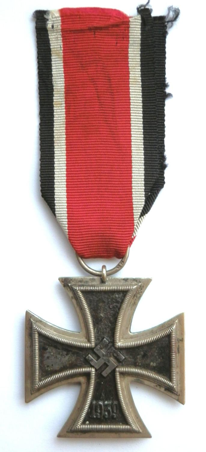 Third Reich Iron Cross, 2nd Class. Makers Marked No. 25