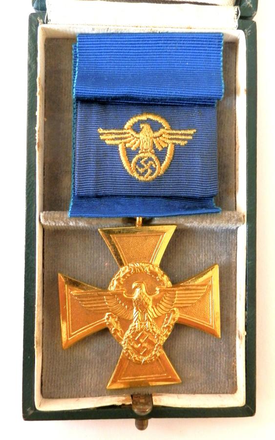German Reich’s Police 25 Years Long Service Medal.