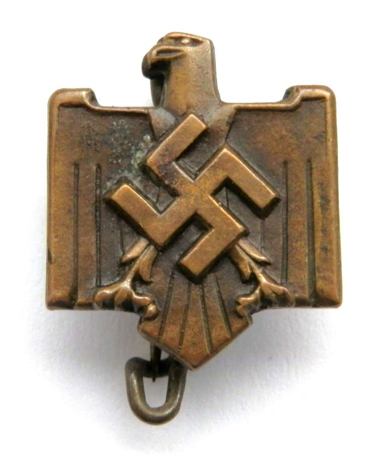 German Reich’s Sports NSRL/DRL Members Badge.