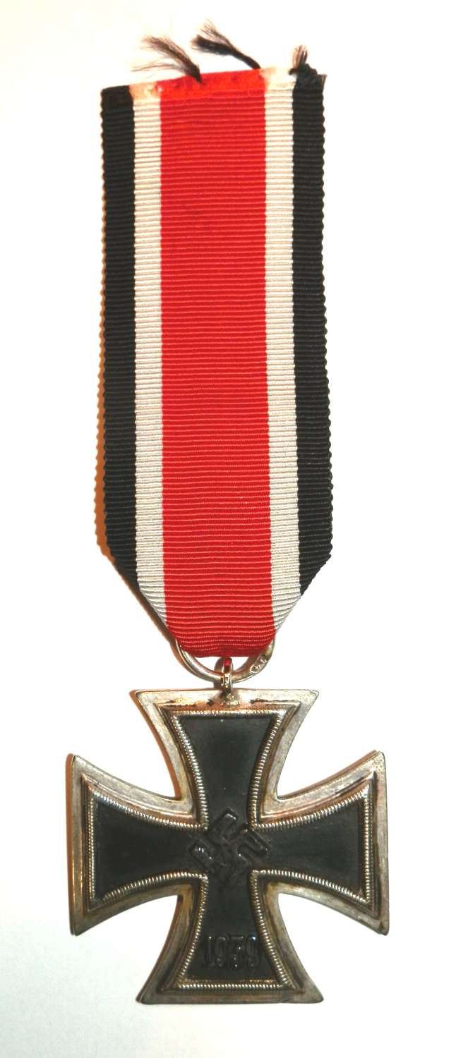 Third Reich Iron Cross, 2nd Class. Makers Mark No. 44