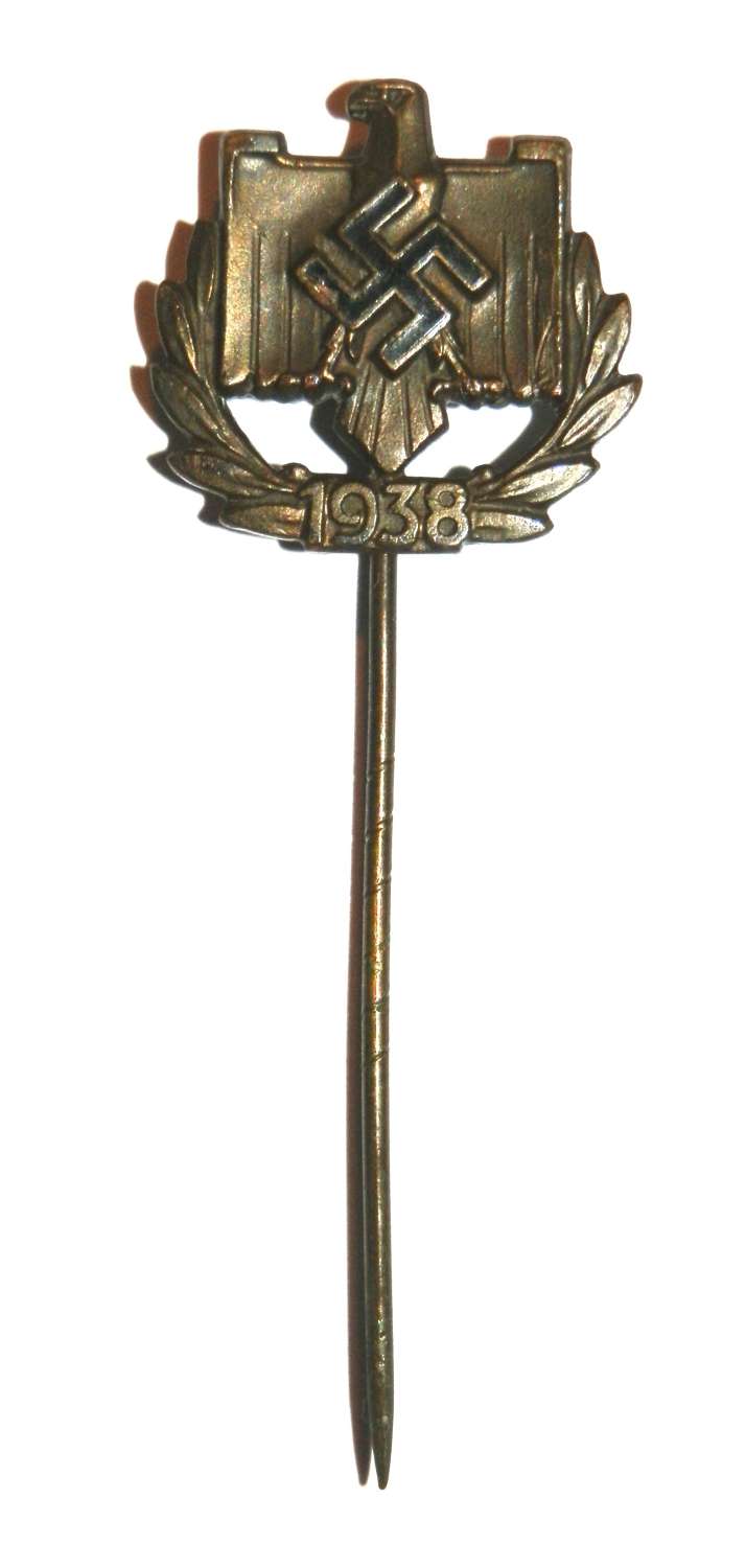 1938 NSRL Sports Association Lapel Badge