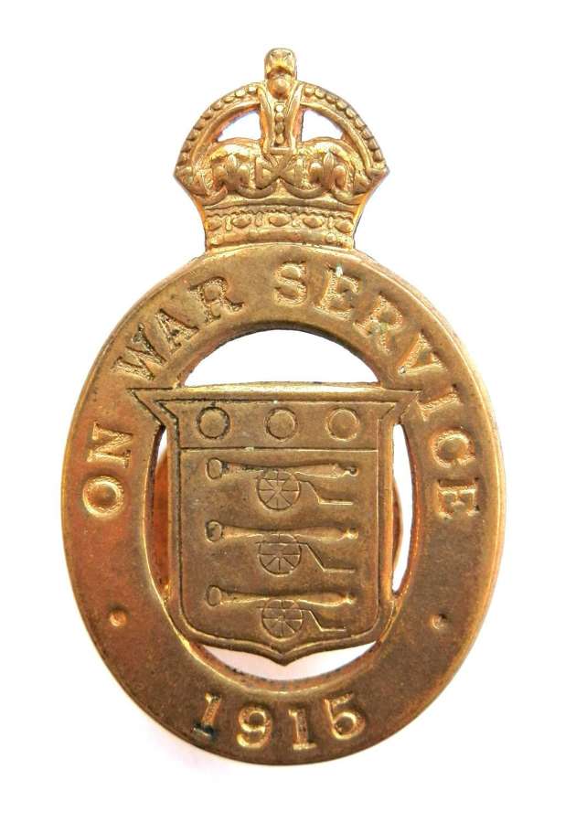 On War Service 1915 Lapel Badge.