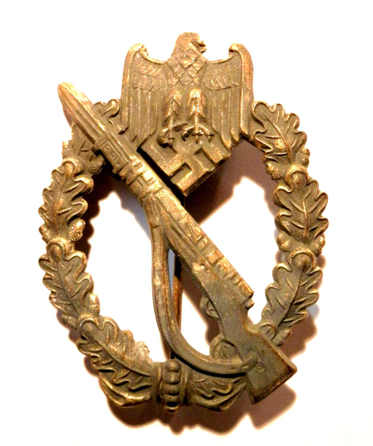 German Infantry Assault Badge. By ‘FCL’, 'Franke & Co/Ludenscheid'.