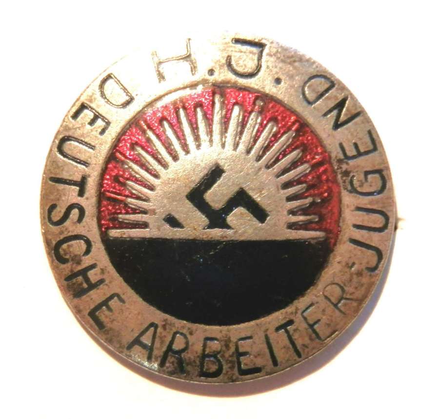 Hitler Jugend Membership Badge. (HJ-Mitgliednadel).