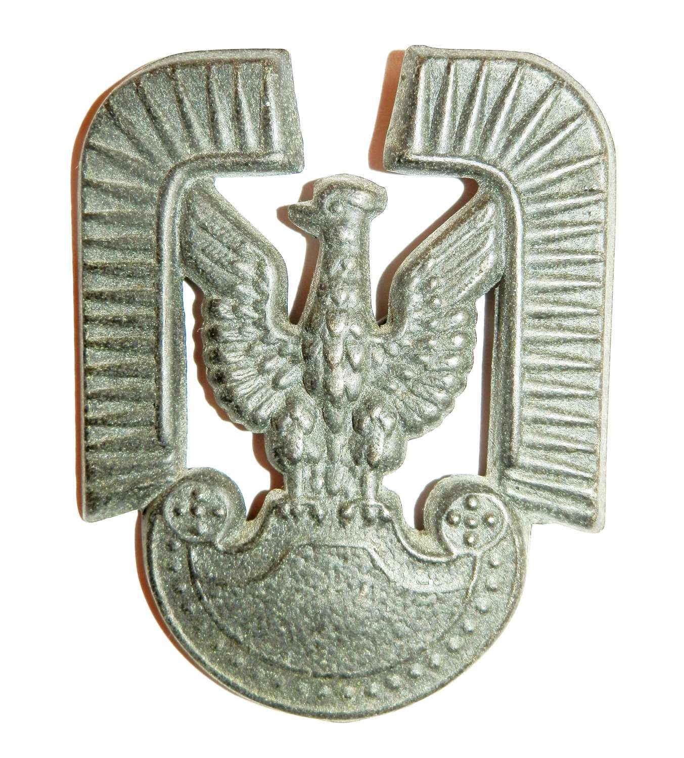 Polish Cap Badge. Late WWII issue.