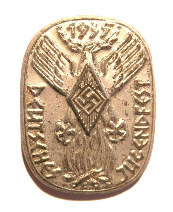 1935 YOUTH FESTIVAL BADGE. (Jugendfest Abzeichen).