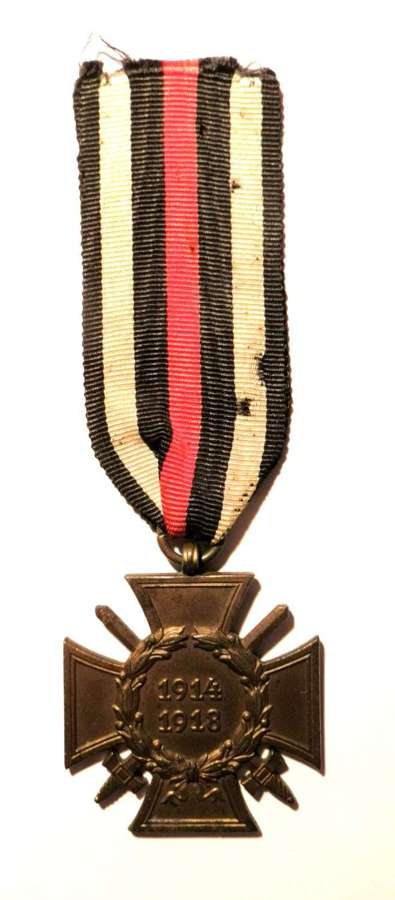 WWI Combatants Cross of Honour 1914-18. Maker marked F. L.