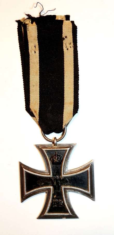 Imperial German WWI, Iron Cross 2nd Class. Makers Marked ‘Fr’.