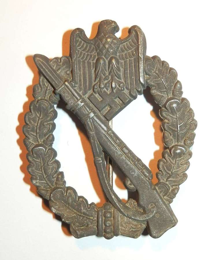 German Infantry Assault Badge. Non Maker Marked.