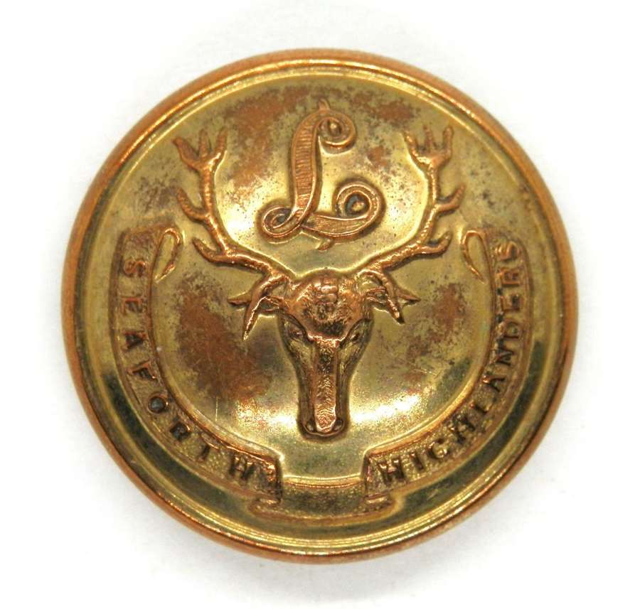 Seaforth Highlanders Officers Gilt Button. By Jennens & Co.