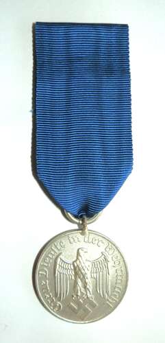 Wehrmacht ‘Army’ 4 Years Long Service Medal.